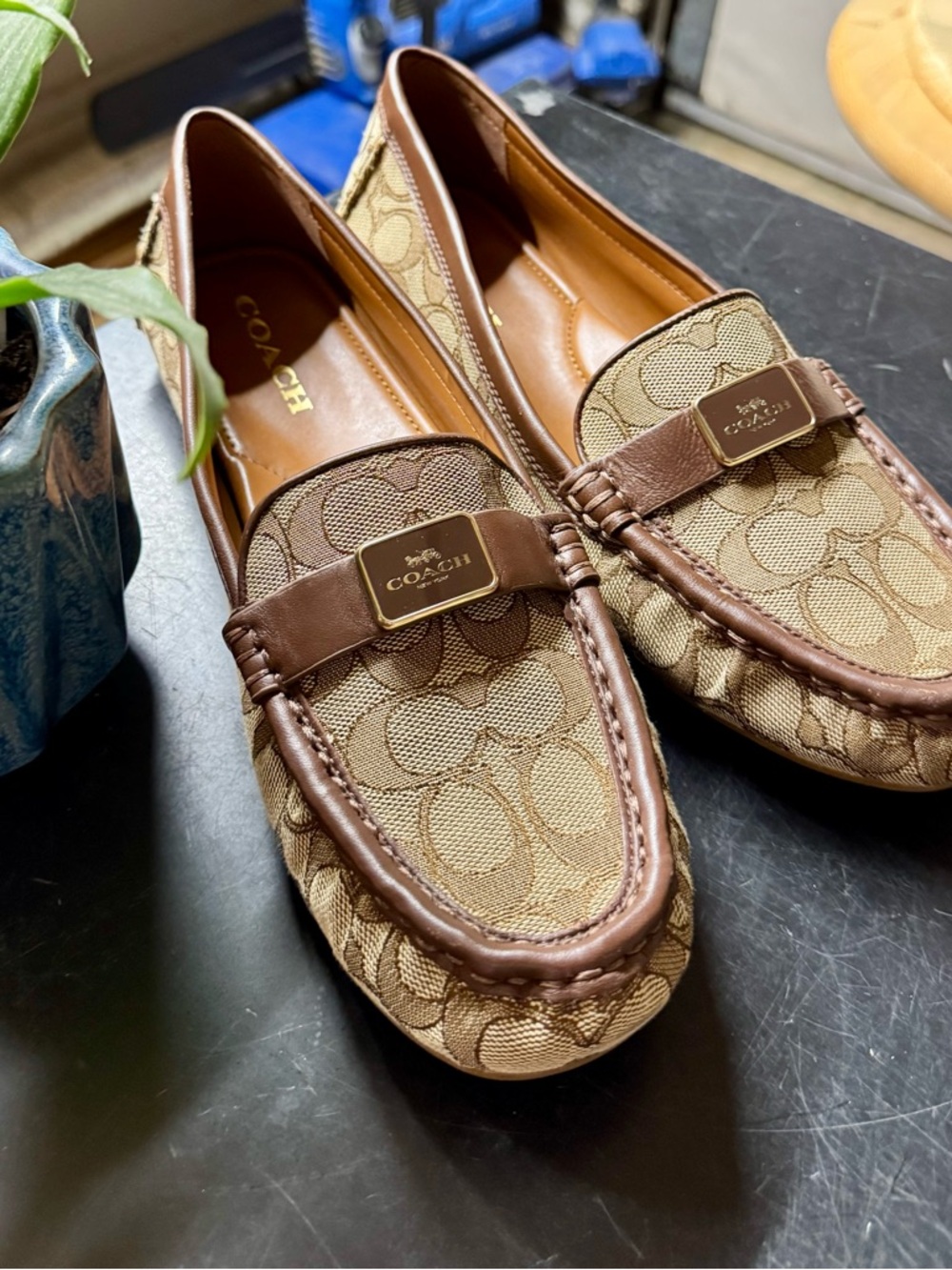 Coach Tan & Brown Signature Canvas Penny Loafers Size 11 Great Condition - Picture 13 of 13